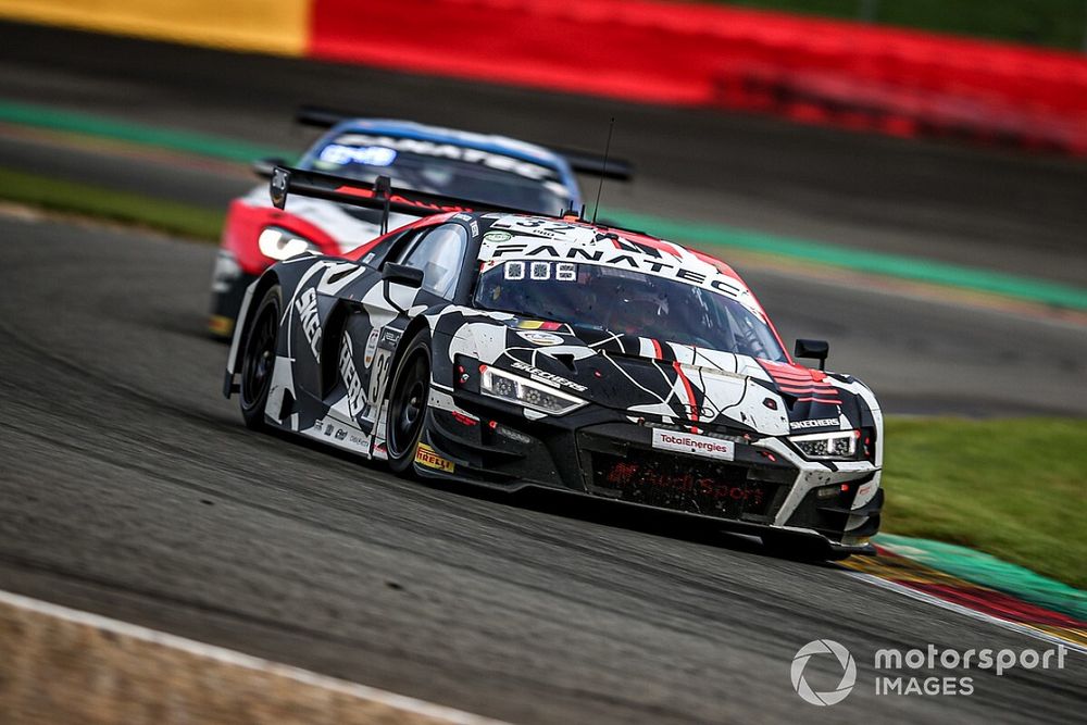 #32 Audi Sport Team WRT Audi R8 LMS GT3: Dries Vanthoor, Kelvin van der Linde, Charles Weerts