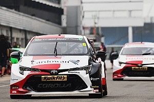 Silverstone BTCC: Butcher’s Toyota dominates free practice