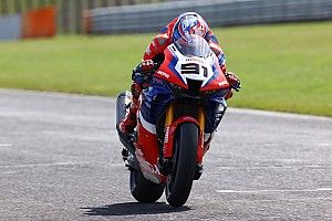 SBK, Test Barcellona, Giorno 1: svetta la Honda con Haslam