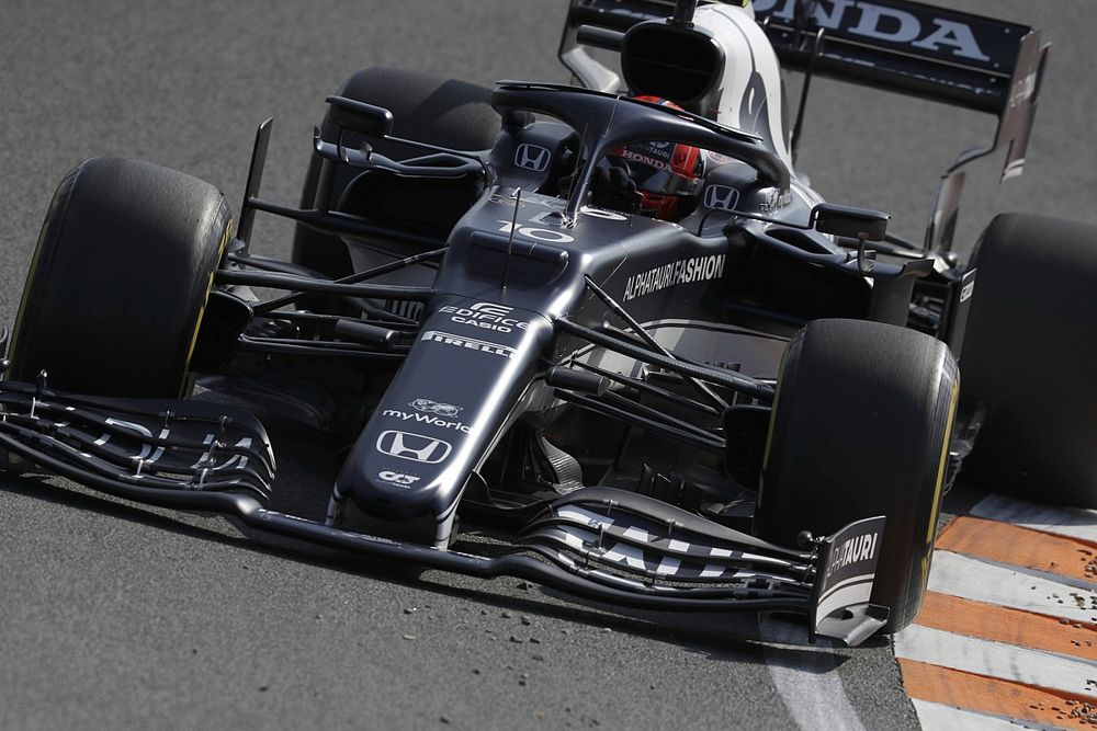 F1オランダFP2速報:2度の赤旗中断もトップはフェラーリのルクレール、角田は13番手