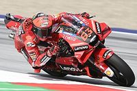 Bagnaia no falla en Austria; Quartararo, tampoco
