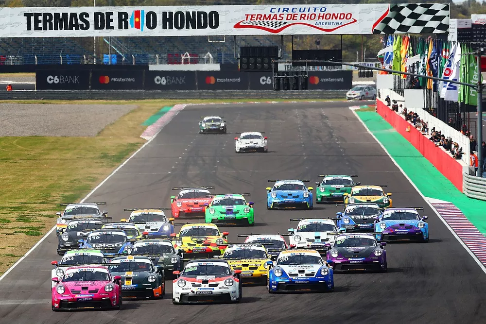 Porsche Cup C6 Bank Mastercard
