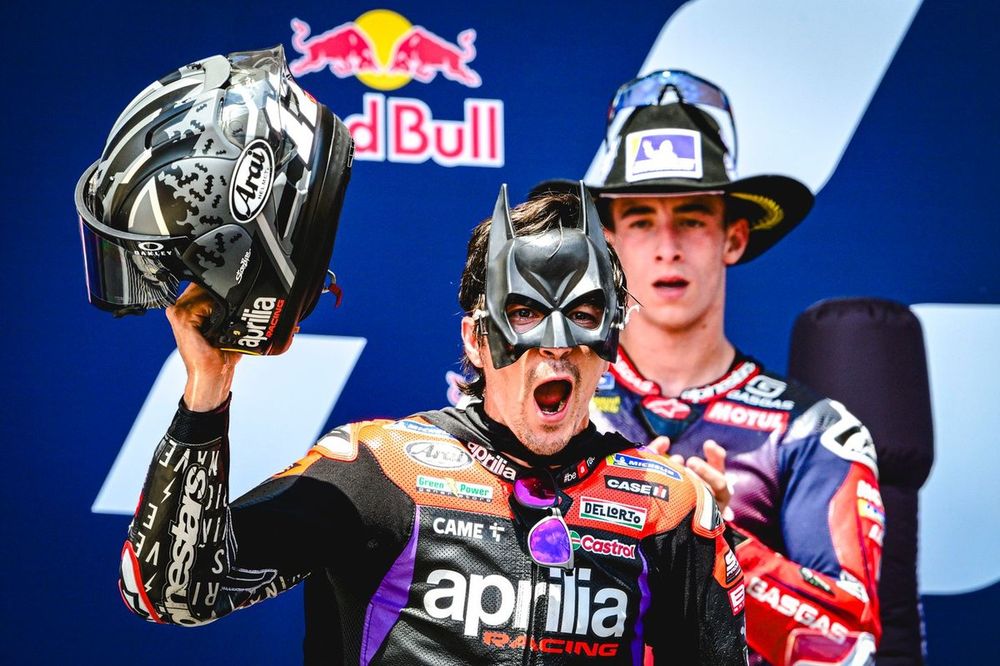 Maverick Vinales, Aprilia Racing Team