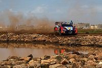 Lappi przed Toyotami