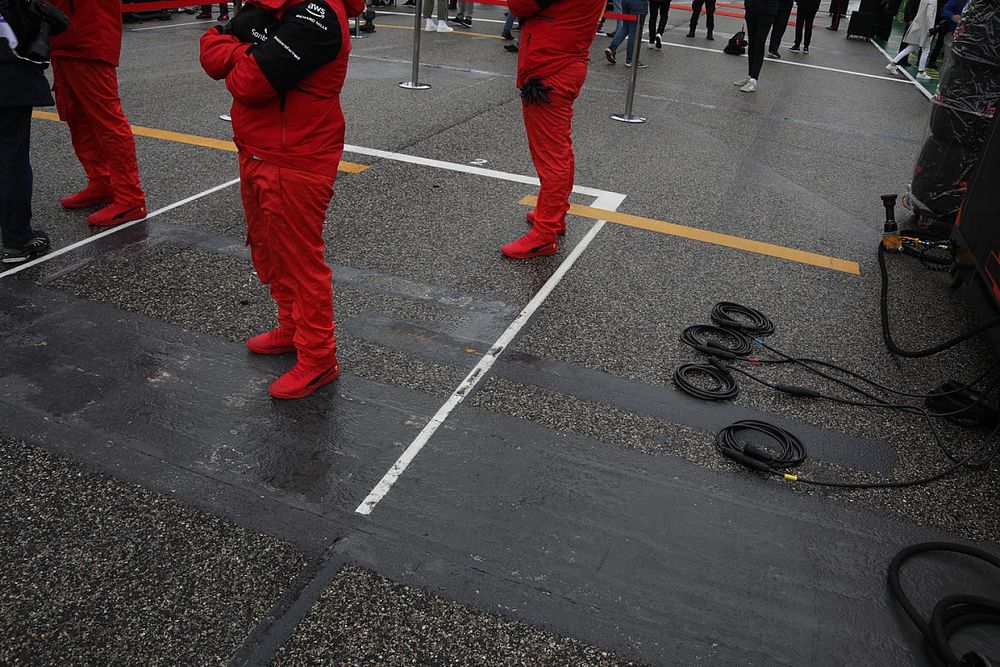 F1: Veja a razão por trás da má largada de Leclerc em Ímola
