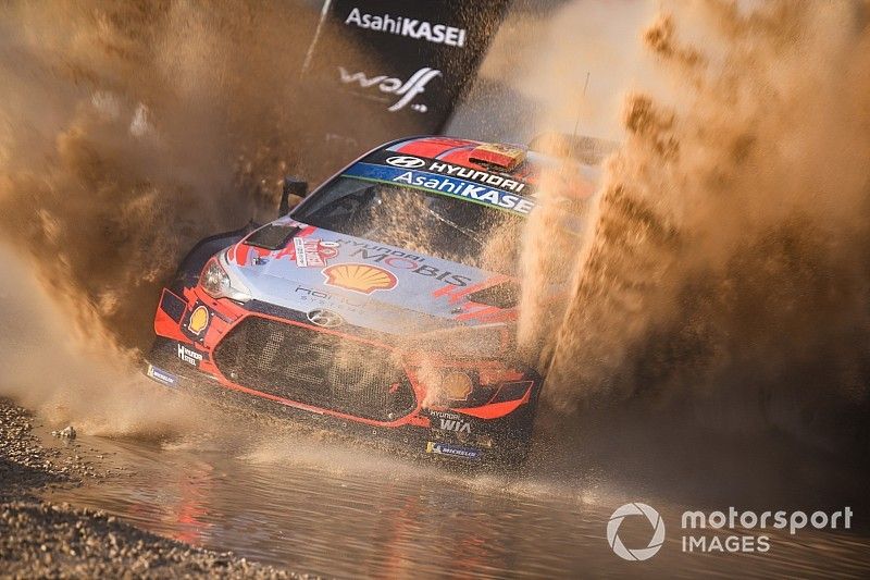 WRC Rallye Italien: Tänak verliert sicher geglaubten Sieg - Sordo triumphiert!