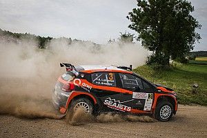 Łukjaniuk ucieka rywalom
