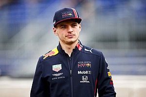 Max Verstappen aan de start van 24 uur Le Mans in iRacing
