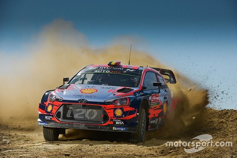WRC, Rally del Portogallo, PS12: Latvala perde il podio per un guasto. Neuville 3°
