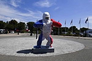 Fotogallery F1: ecco i preparativi per il GP di Francia 2019
