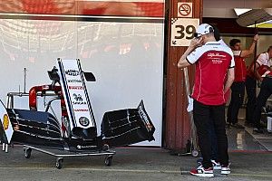 Alfa Romeo soluciona su problema con el alerón delantero