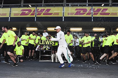 Bottas: "Hamilton me puso bajo presión; estoy contento por el triunfo"