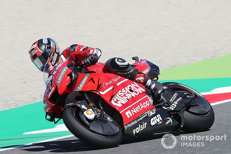 Petrucci brilha, bate Márquez e conquista primeira vitória na MotoGP