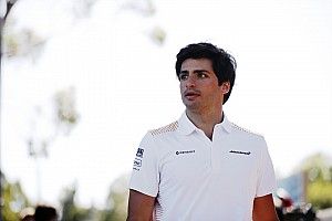 Sainz goes into voluntary quarantine after Australian GP