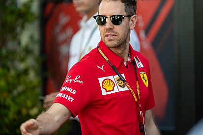 Surer: "Vettel, Ferrari'de kalırsa kendisi için pek de iyi olmayacak"