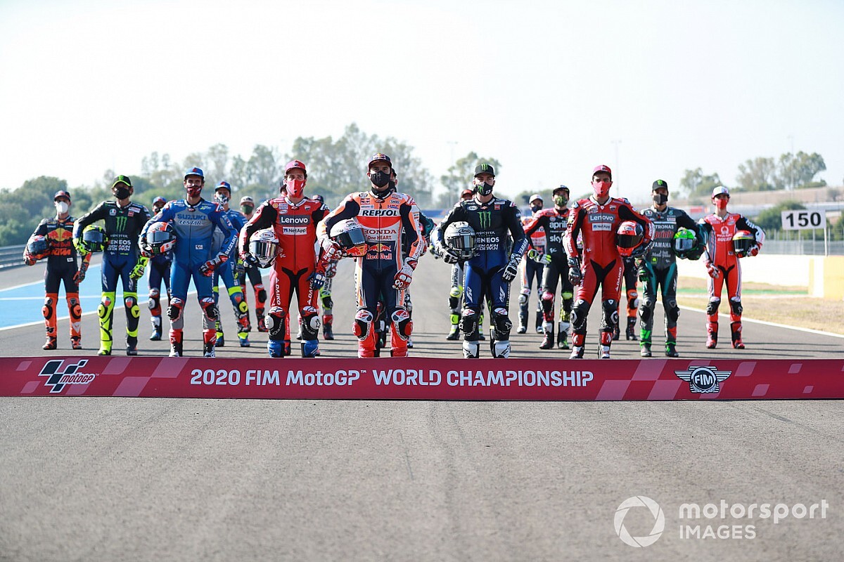 La foto de familia de MotoGP: el Mundial de las máscaras