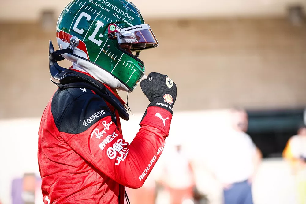 Pole man Charles Leclerc, Scuderia Ferrari, in Parc Ferme