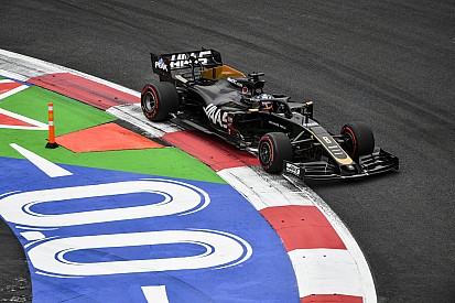 Haas pilotları hayal kırıklığı yaşıyor