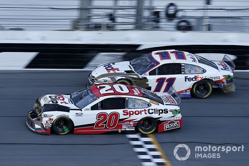 Busch Clash in Daytona: Erik Jones siegt nach reichlich Crashs und Chaos