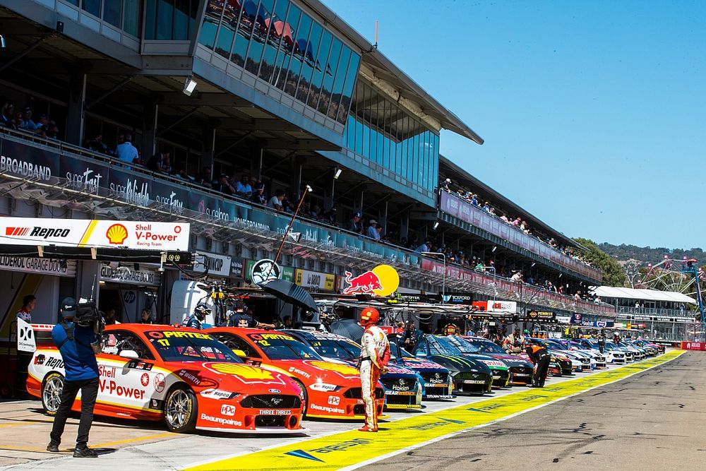 Opposition signs Adelaide return deal with Supercars