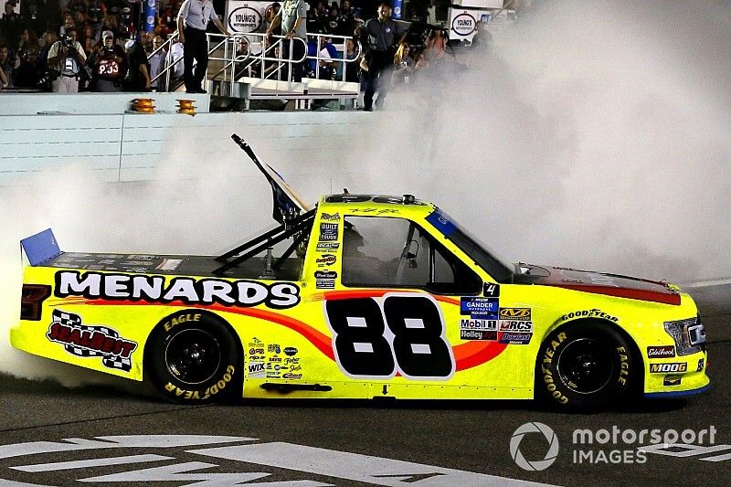 Champion ohne Saisonsieg: Matt Crafton holt NASCAR Truck-Titel 2019