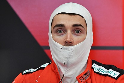 Óriási F1-es képgaléria az utolsó tesztnapról: Barcelona