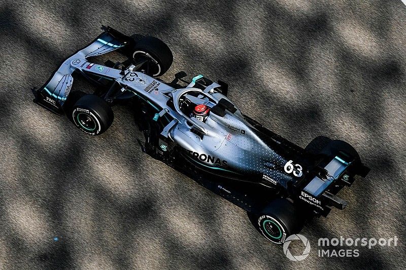 Russell lidera y Leclerc choca en el final del test en Abu Dhabi
