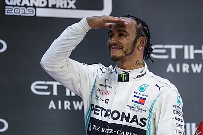 F1, Hamilton ammette: "Ho pensato di prendermi un anno sabbatico"