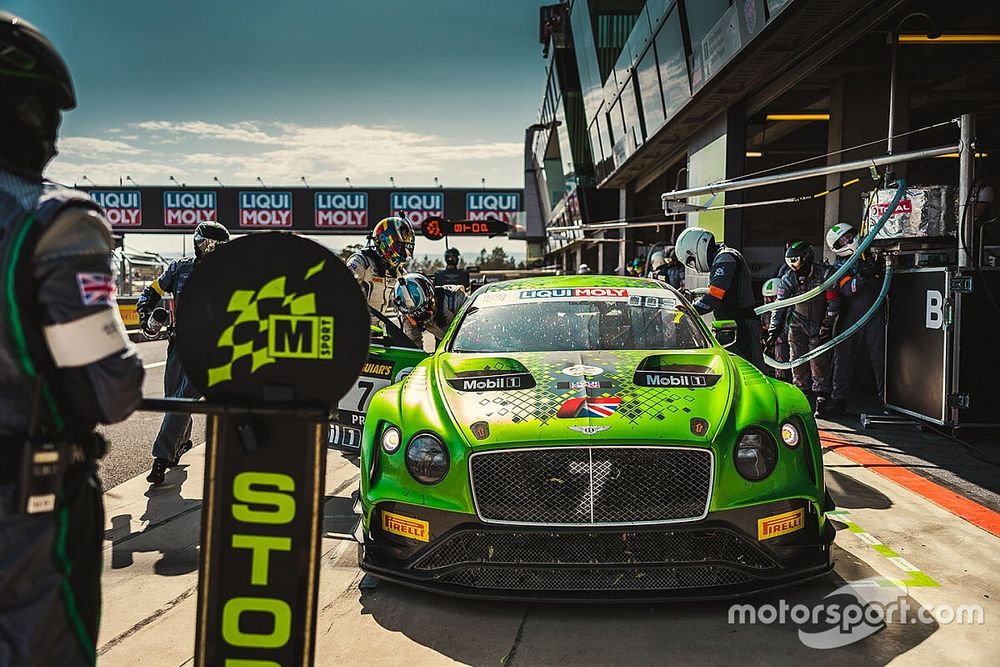 #7 Bentley Team M-Sport Bentley Continental GT3: Jules Gounon, Maxime Soulet, Jordan Pepper