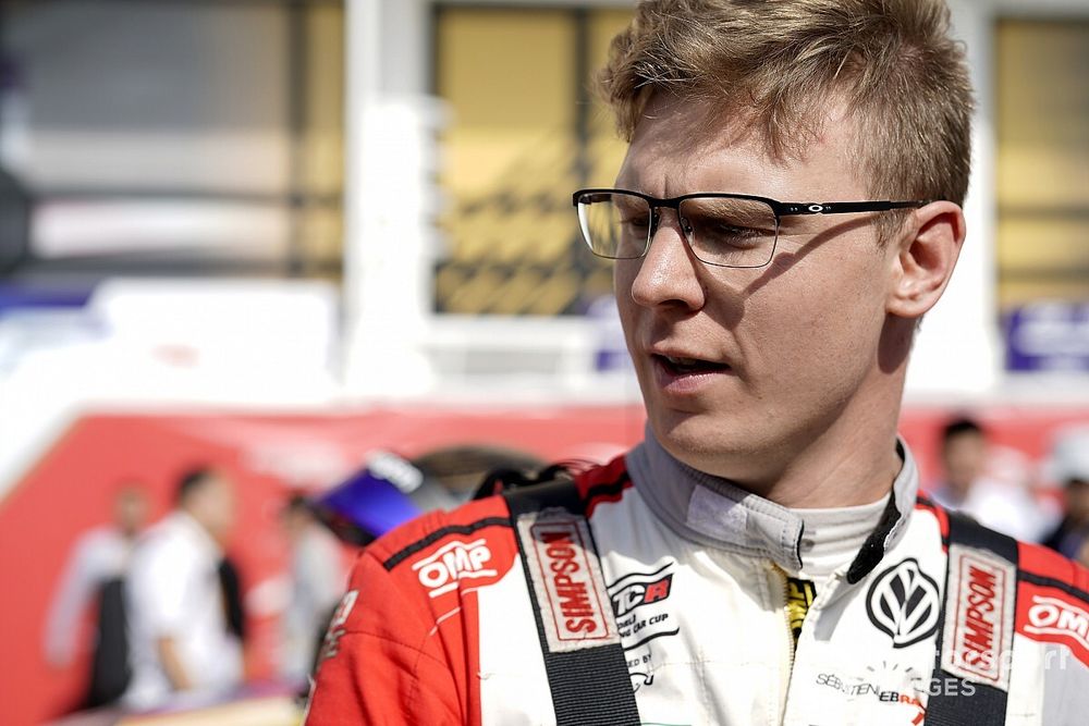 Kristoffersson closing on World Rallycross return