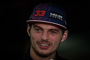 Verstappen: Fresh F1 engine will not bring Mercedes-type power gains