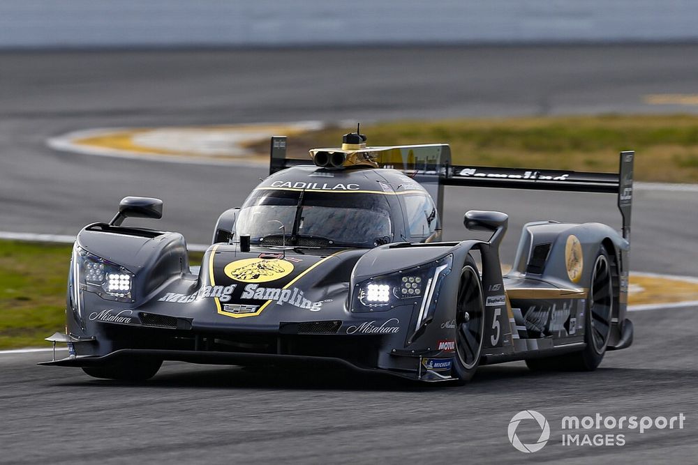 Cadillac logró el mejor tiempo en la tercera sesión en Daytona