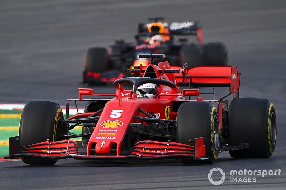 Vettel minder betrokken bij Ferrari: "Liefdesrelatie is voorbij"