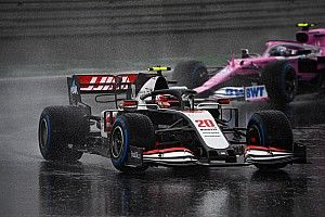 Magnussen slams "dangerous" Q1 improvements under yellow flags