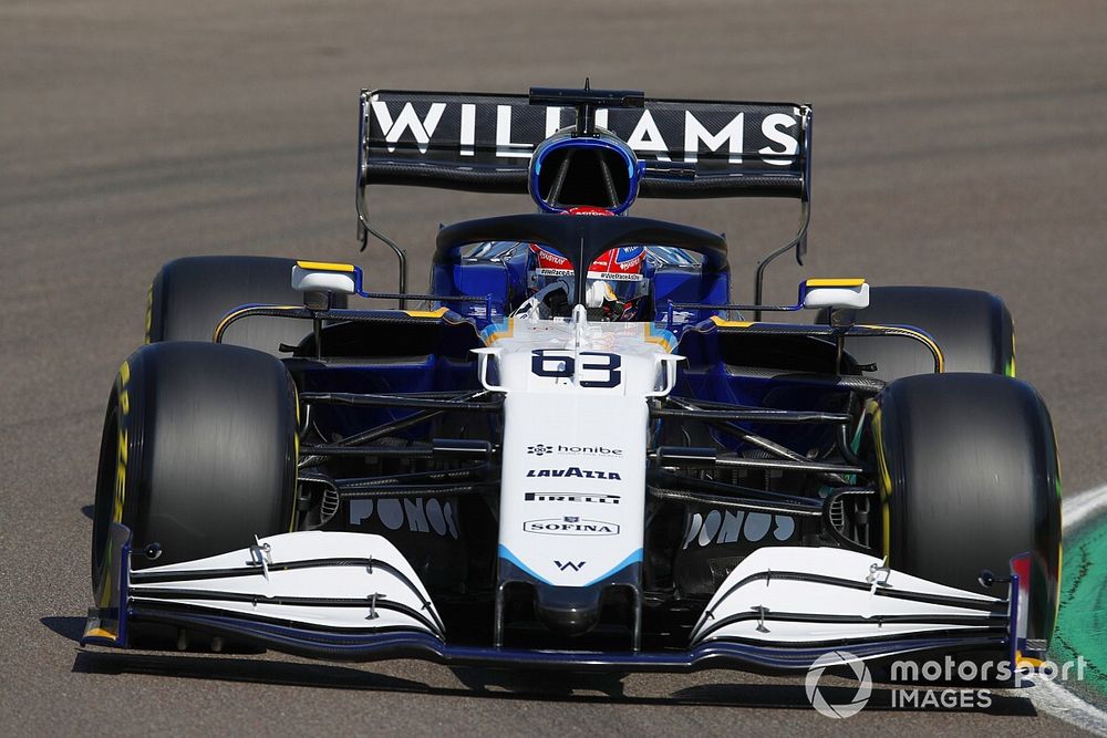 A Williamsnek „nagy erőfeszítésébe” került pótolni az összetört alkatrészeket