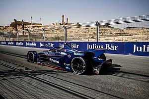 Roma dan Valencia Gelar Balapan Ganda Formula E
