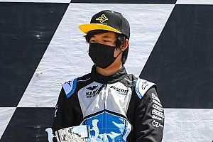 Mercedes legt jong Chinees racetalent vast