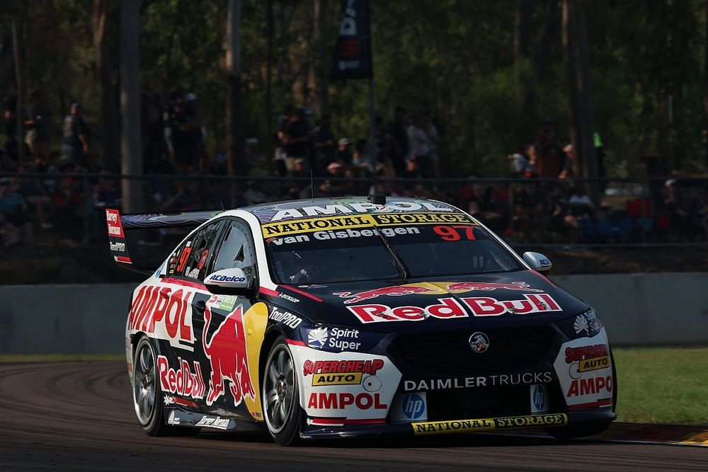 Shane van Gisbergen, Triple Eight Race Engineering Holden