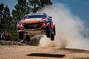 WRC: ¡Tanak la vuelve a liar y abandona en Cerdeña!