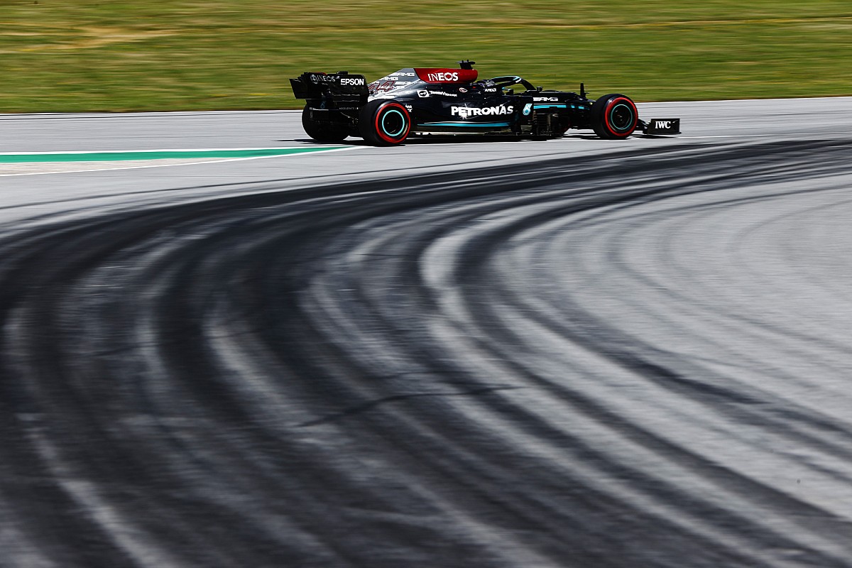 Hamilton doubts Mercedes has raw pace to pass Red Bull in F1 Styrian GP
