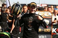 Victoria y póker de títulos para Rea