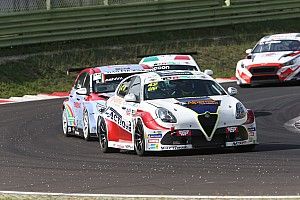 Alfa Romeo: a Vallelunga Ferrara tiene vive le speranze di titolo, Ceccon continua a crescere nonostante la sfortuna