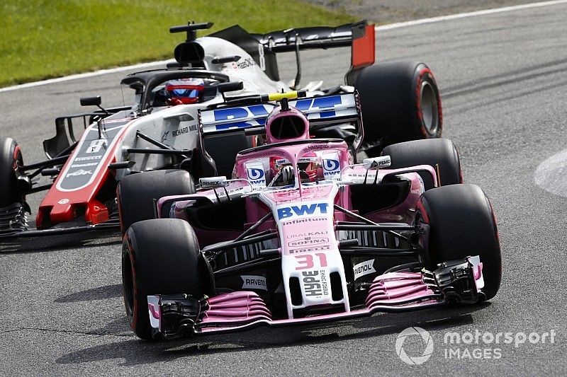 Esteban Ocon, Racing Point Force India VJM11,  Romain Grosjean, Haas F1 Team VF-18