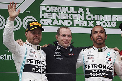 Formula 1'de art arda 1-2 sonucu elde eden takımlar
