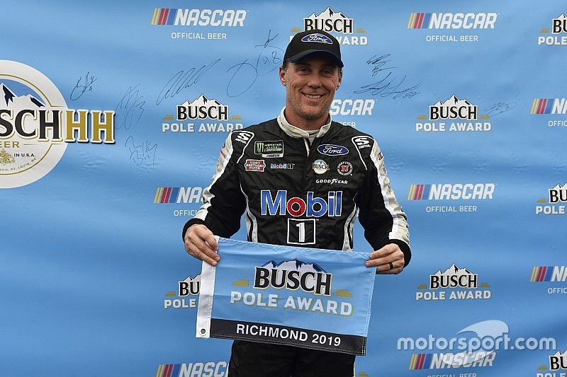 Kevin Harvick tops Erik Jones for Richmond Cup pole