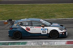 Trionfo di Giovanni e Alessandro Altoè a Monza, Dindo Capello rimonta fino al secondo posto