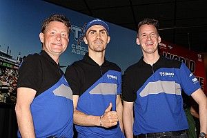 Loris Baz de retour en Superbike avec Ten Kate !
