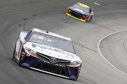 Denny Hamlin fastest in race-like final practice at Texas
