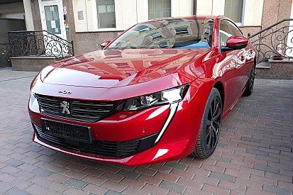Новий фастбек Peugeot 508 вперше з’явився в Україні