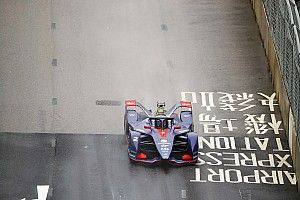 Újabb drámai futam a Formula E-ben: Bird nyert Hong Kongban Massa csapattársa előtt